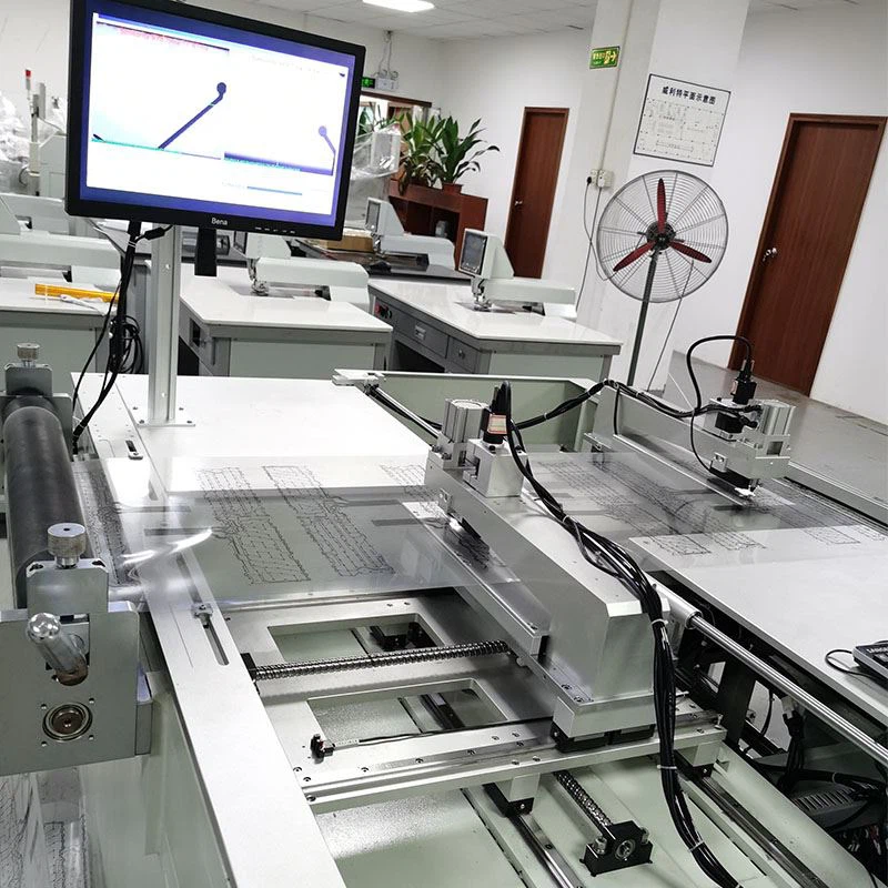 guide hole punch machine4