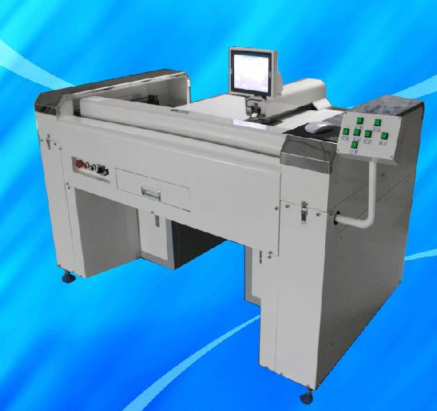 Film Switch Guide Hole Punching Machine